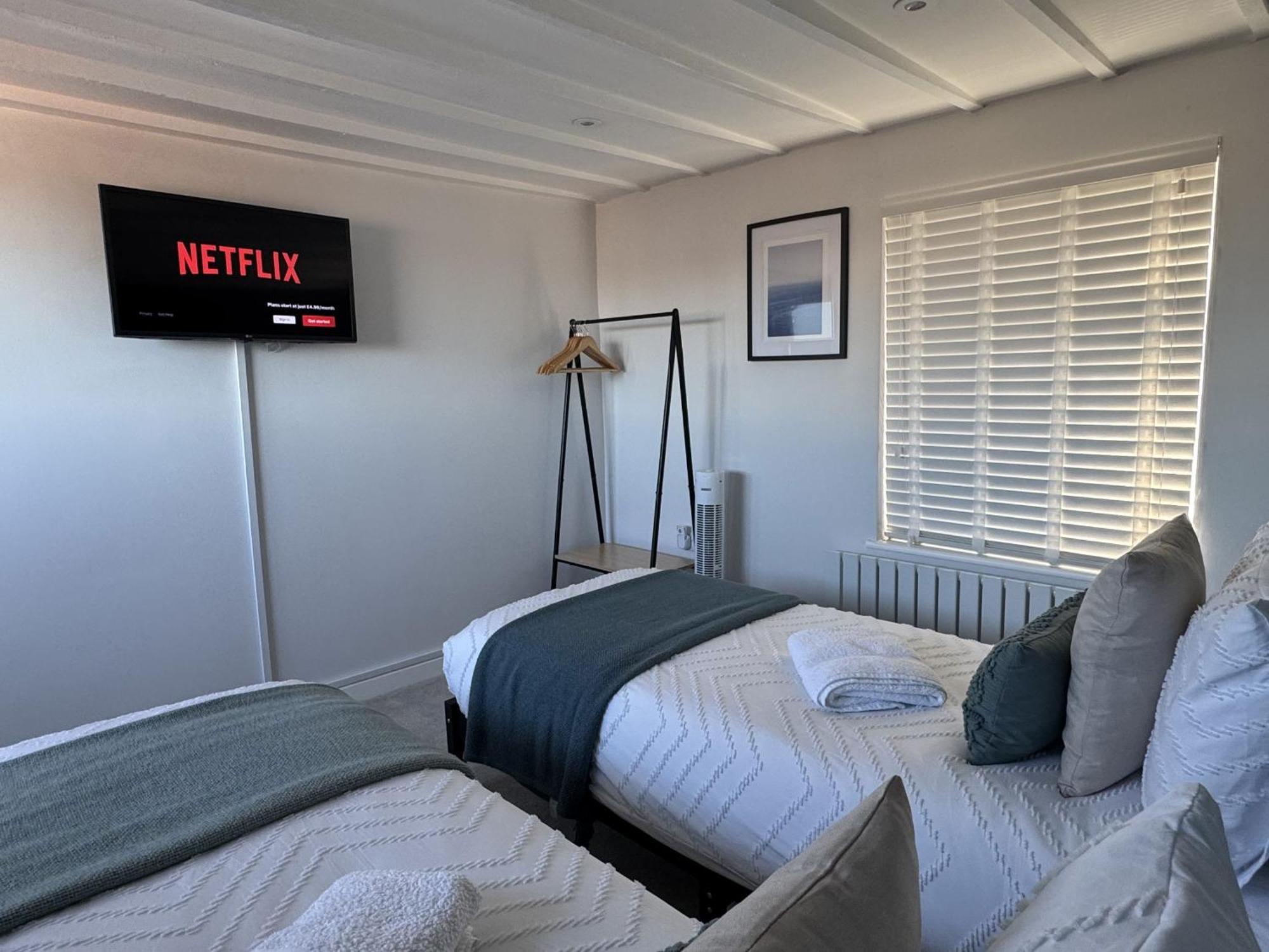 Driftwood House - Luxury Dog-Friendly Townhouse In Cowes, Steps From Marina Villa Cowes  Bagian luar foto